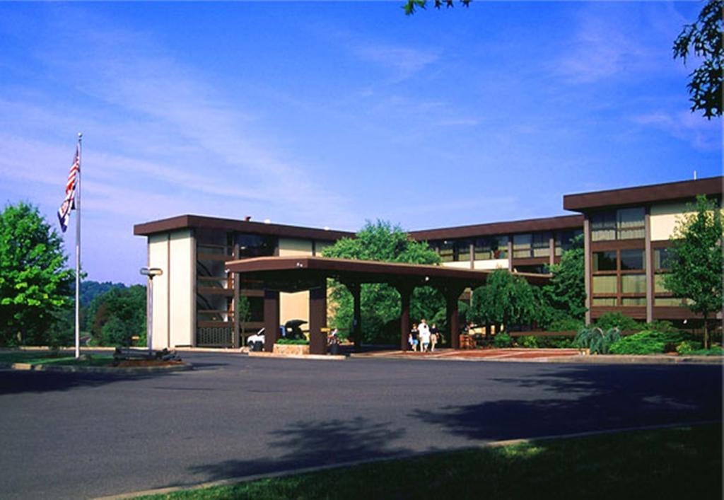 Pipestem Resort State Park Exterior foto